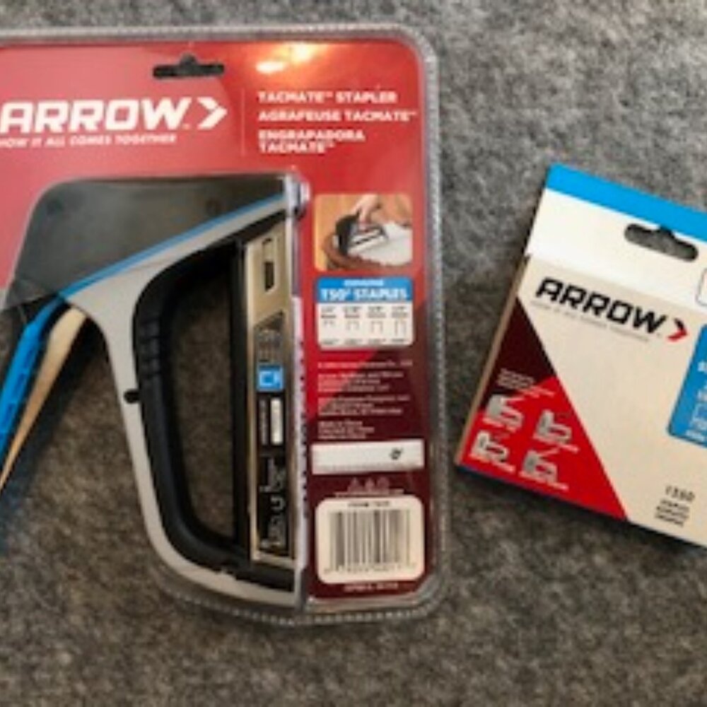 Arrow T50 TacMate Staple Gun w/ T50 3/8 in Staples